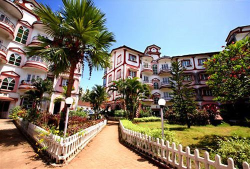 Maria Rosa Resort Калангуте Екстериор снимка